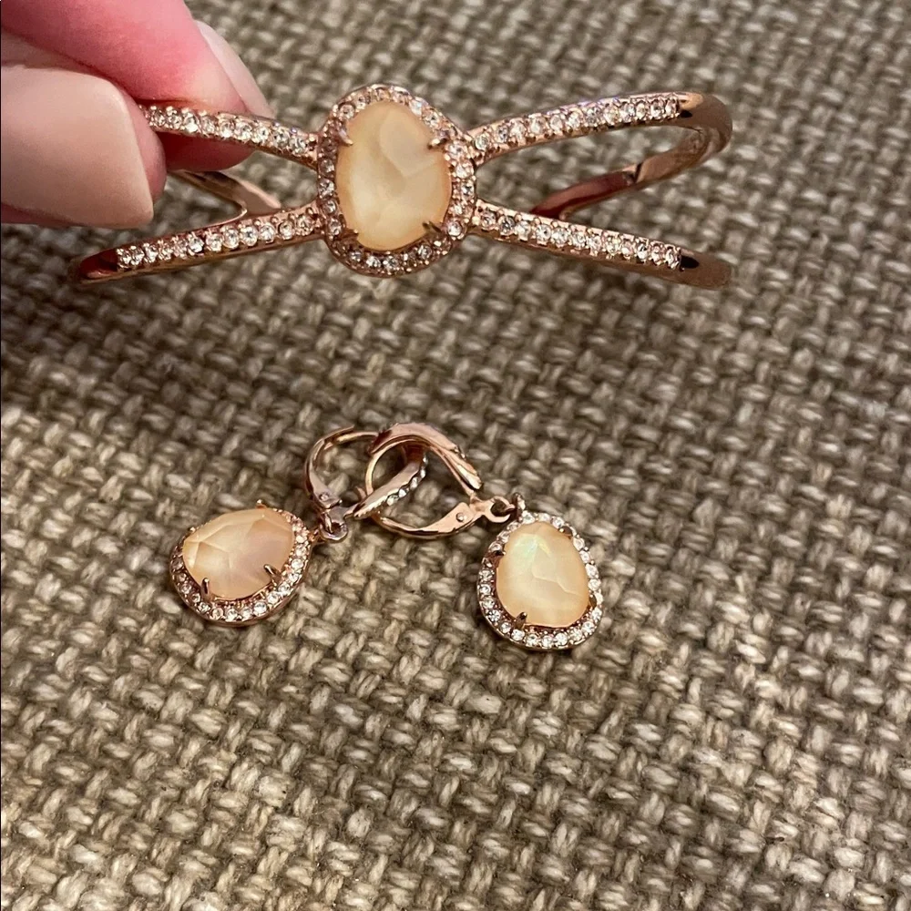 Chic Gold and Cream Women's Bracelet & Earrings - Picture 2 of 2